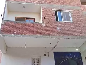 Building For sale in Nahia St., Bolak EL Dakror, 100 sqm