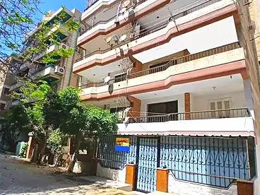 Chalets For sale in Shatee El Nakheel, Al Agamy, 150 sqm