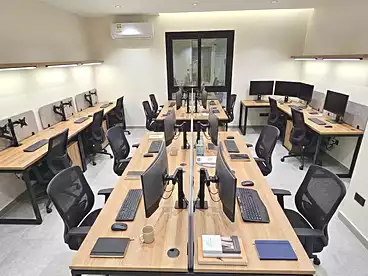 Corporate Branch For rent in Rayhanah Plaza - Morshedy Group, Compounds in Maadi, 170 sqm
