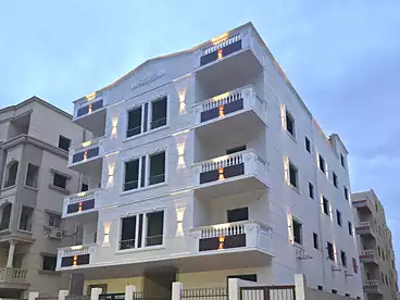 شقة بحديقة للبيع في عمارات الاندلس، الأندلس 2، 180 متر