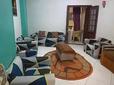 شقق مفروشة للإيجار في شارع الشهيد احمد حمدي، الطوابق، 130 متر