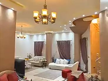 فيلا منفصلة للبيع في اللبيني، فيصل، 450 متر