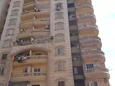 للبيع في شارع مركز فاروق، مدينة الزقايق، 163 متر