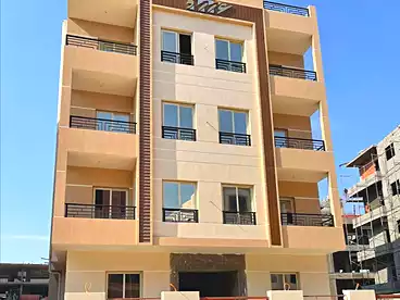 Apartment with Garden For sale in New Narges, New Cairo - 5th Settlement, 135 sqm
