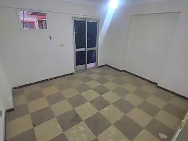 شقق للبيع في شارع رايل، منشية عين حلوان، 215 متر