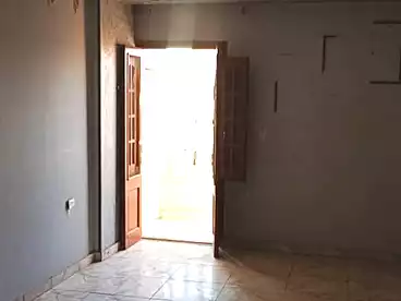 شقق للإيجار في شارع المنشية، الطوابق، 90 متر