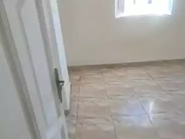 شقق للبيع في شارع الزهور، البيطاش، 120 متر