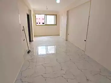 شقق للبيع في شارع العشرين، حدائق حلوان، 120 متر