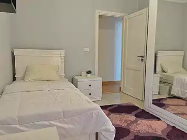 Apartments For rent in Ibn Al-Haytham St., Phase 5, 200 sqm