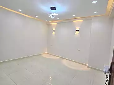 عقارات للبيع في شارع المجزر الالي، اللبيني، 165 متر