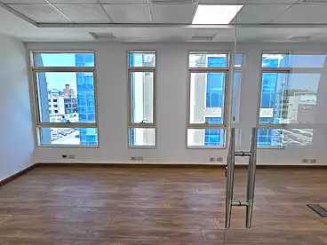 Administrative For rent in Southern 90th St., 90th Street, 220 sqm