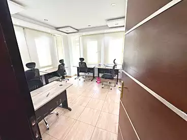 مكاتب للإيجار في أبراج سما المعادي، كمبوند بالمعادي، 170 متر
