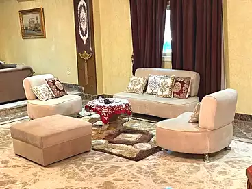 للبيع في كمبوند النخيل، كمبوند بالتجمع الخامس، 365 متر