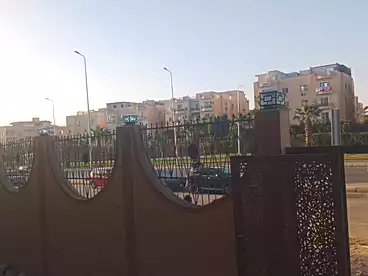 شقق للبيع في الحي السادس عشر، الشيخ زايد، 175 متر