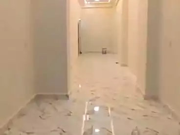 تجاري للبيع في اسكوت، ميامي الجديدة، 33 متر