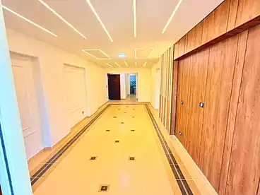 عقارات للبيع في شارع طريق الجيش، ميامي، 175 متر