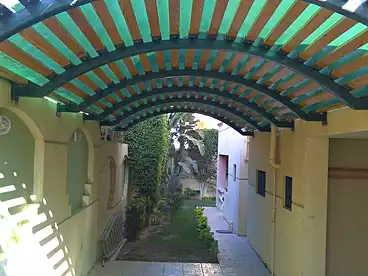 فلل للبيع في المجاوره الأولى، غرب سوميد، 780 متر
