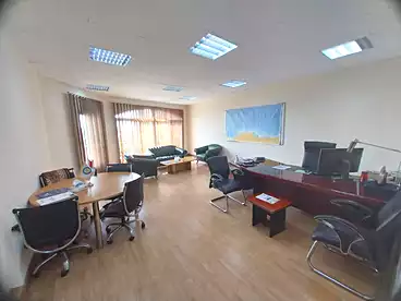 Administrative For rent in Abrag Othman, Corniche El Maadi St., 1000 sqm