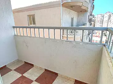 شقق للبيع في شارع محمود العيسوي، ميامي، 140 متر