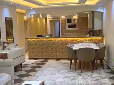 شقق للبيع في شارع المجزر الالي، اللبيني، 140 متر