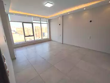 Properties For rent in Crystal Plaza - Memaar Al Morshedy, Compounds in Kattameya, 230 sqm