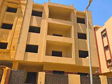 For sale in Abo El Hawl 1, Gardenia Heights - Abo El Hawl, 120 sqm
