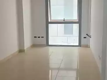 إداري للبيع في ماركيه كومبلكس مول - وارن، الحي المالي، 51 متر