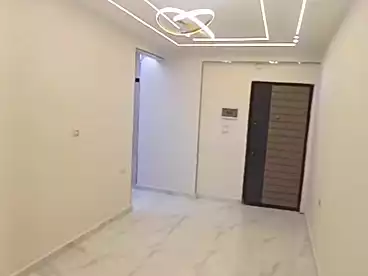 شقق للبيع في اللبيني، فيصل، 100 متر