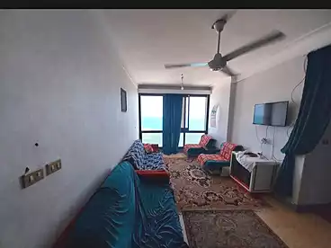 عقارات للبيع في شارع طريق الجيش، ميامي، 80 متر