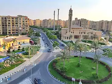للبيع في شارع 13، المنطقه الأولى عمارات، 135 متر