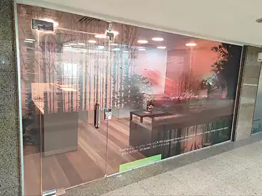 Administrative For rent in 90th: Front AUC, 90th Street, 61 sqm