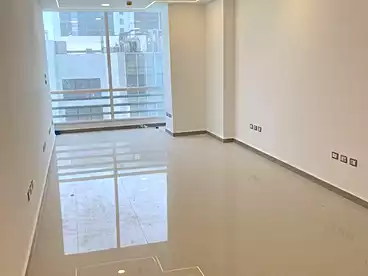 Offices For rent in Bank Center Street, New Cairo - 5th Settlement, 55 sqm