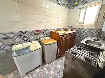 عقارات للإيجار في مجاورة 14، 15 مايو، 100 متر