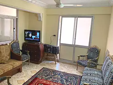 عقارات للإيجار في شارع ملك حفني، العصافرة، 100 متر