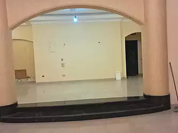 For rent in El Banafsag 12, El Banafsag, 400 sqm
