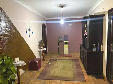 شقق للبيع في شارع رايل، منشية عين حلوان، 200 متر