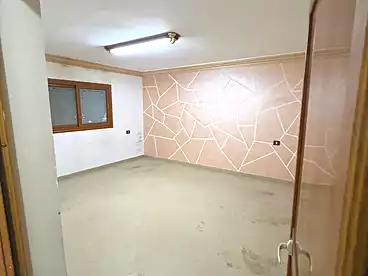 مقر إداري للإيجار في شارع طه حسين، النزهة، 240 متر