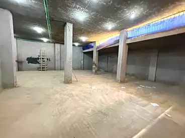مخازن للإيجار في منطقة ال 100 فدان، 15 مايو، 276 متر