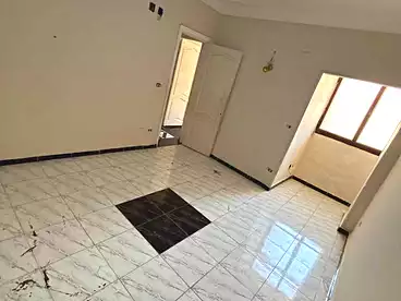 شقق للإيجار في البيطاش، العجمي، 100 متر
