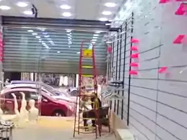 عقارات للإيجار في شارع عز الدين عمر، الطالبية، 100 متر