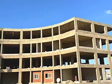 في الحي السابع عشر، الشيخ زايد، 89 متر