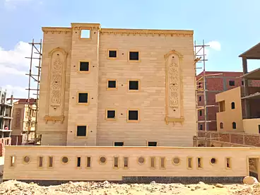 عمارات للبيع في المجاورة الأولي، حي البنفسج - الحي السادس، 276 متر