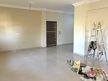 عقارات للإيجار في الحي الرابع، العبور، 220 متر