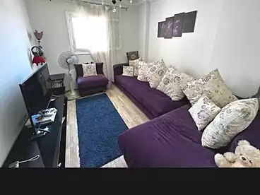 شقق للإيجار في كامب شيزار، الاسكندرية، 135 متر