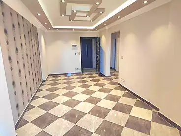 شقق للبيع في شارع خليل حماده، سيدي بشر بحري، 120 متر