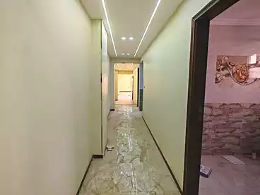 شقق للبيع في شارع رايل، منشية عين حلوان، 201 متر