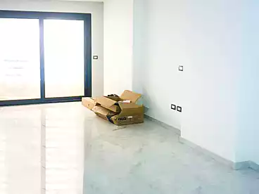 شقق للبيع في ميدان فيكتور عمانوئيل، سموحة، 150 متر