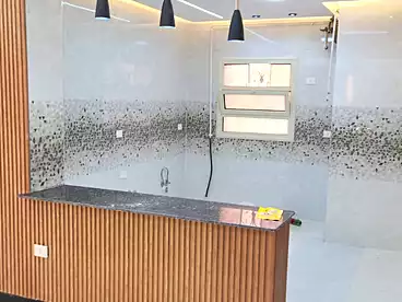 شقق للبيع في شارع عباد الرحمن، الحي الثاني، 220 متر
