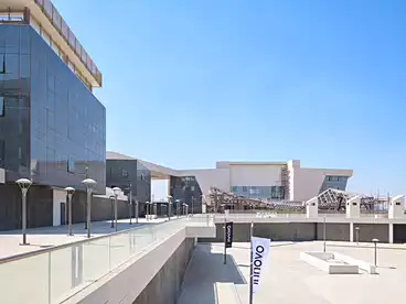 تجاري للبيع في كمبوند إتابا - سيتى ايدج، كمبوند بالشيخ زايد، 363 متر