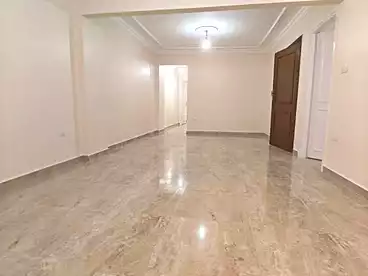 عقارات للبيع في شارع محمود العيسوي، ميامي، 90 متر